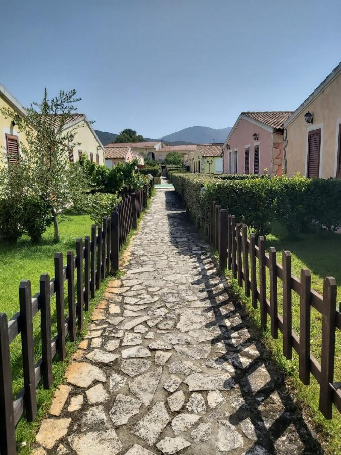 Casa Dalena Villa Lu Razzoni Exteriör bild